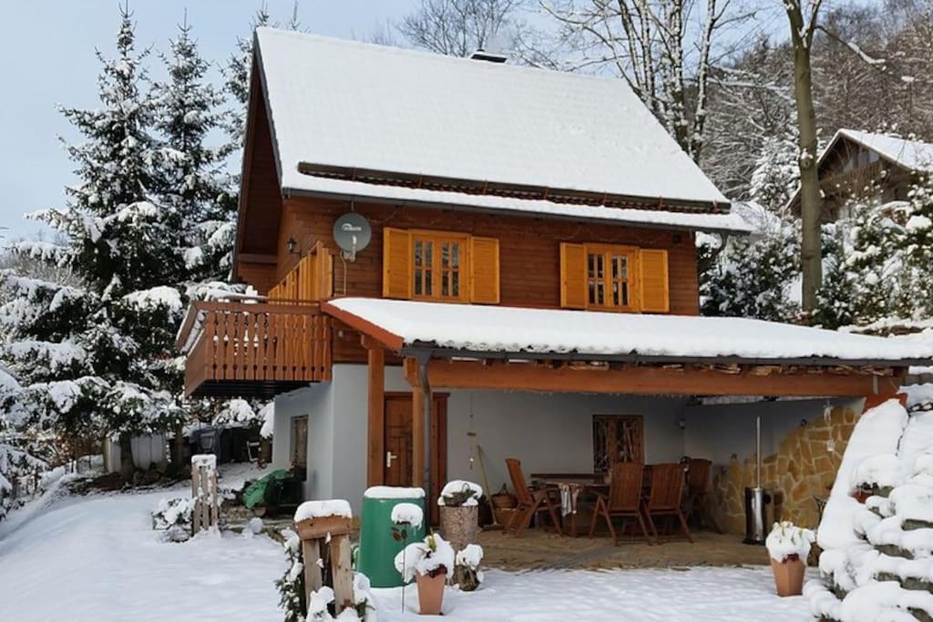 Ferienhaus Sonnenblick Entspannung Mit Sauna Kamin Und Balkon Sonneberg Ngoại thất bức ảnh